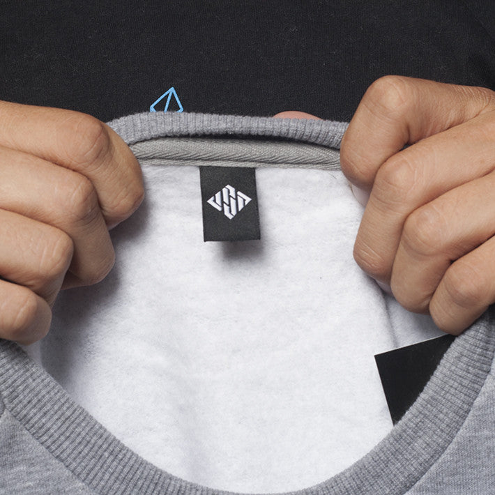 WeAreEverywhere Sweater