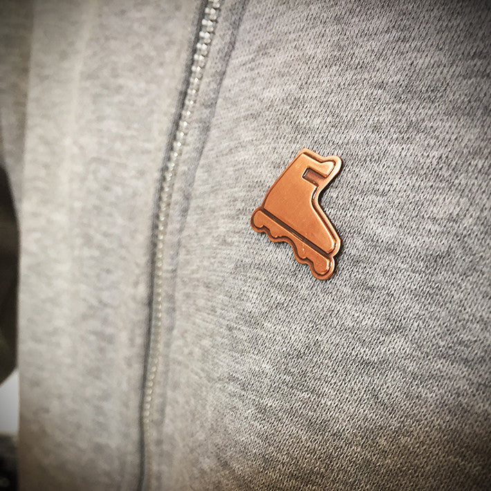 Skate pin