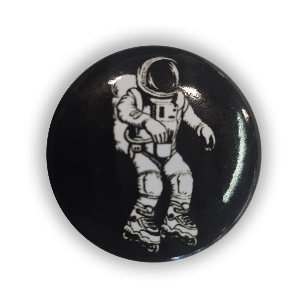 Blade Club space pin - Thisissoul