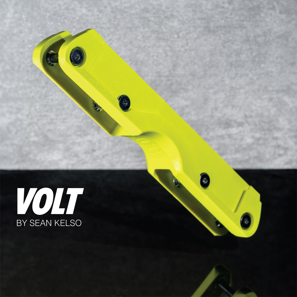 UFS Sean Kelso Volt Reflect