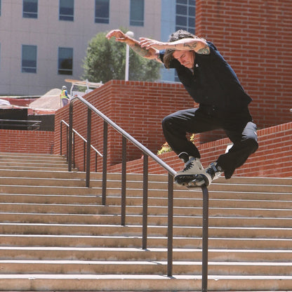 Throne Billy O'Neill