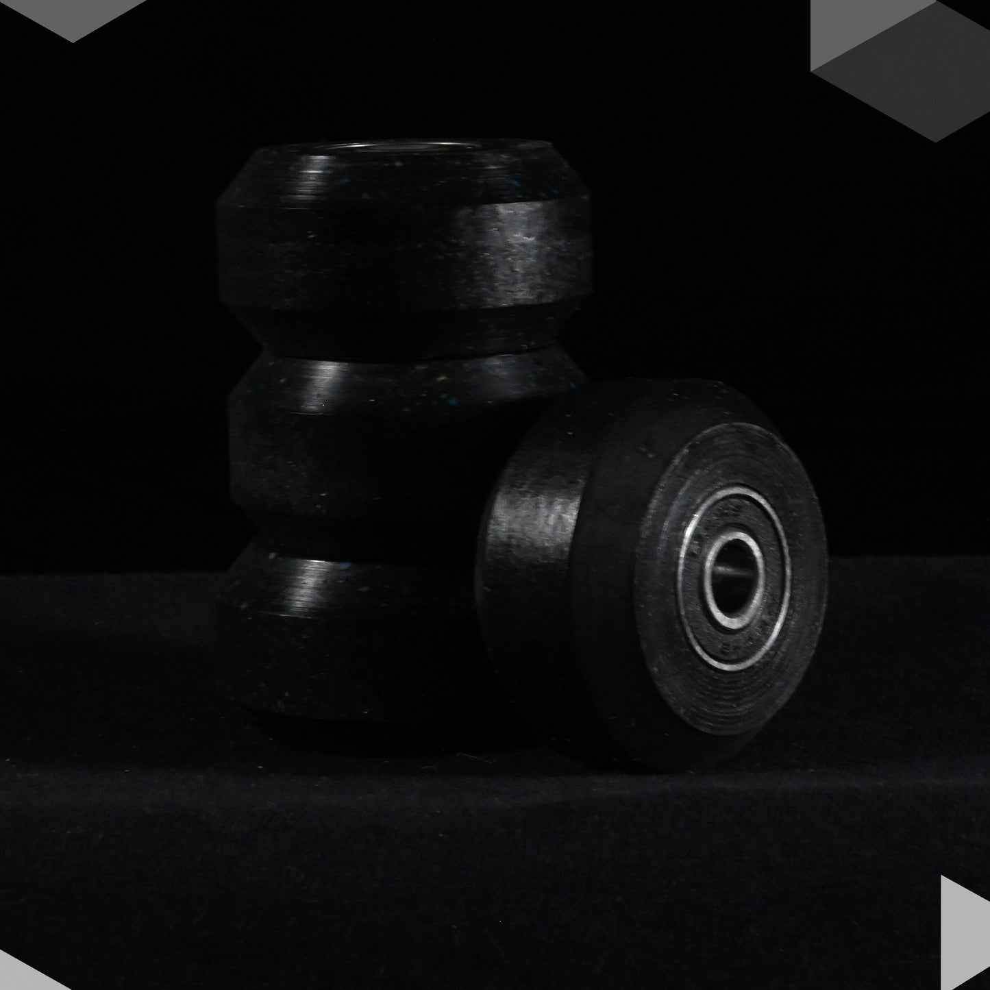 Antirocker UHMW 46mm/100A black 4-pack