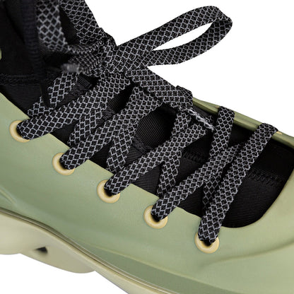 Throne Dominic Bruce