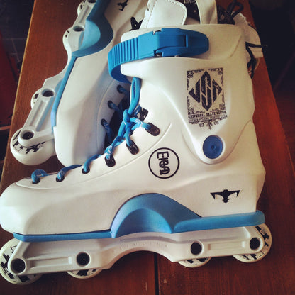 UFS Throne shell white