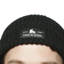 Load image into Gallery viewer, Knit beanie black
